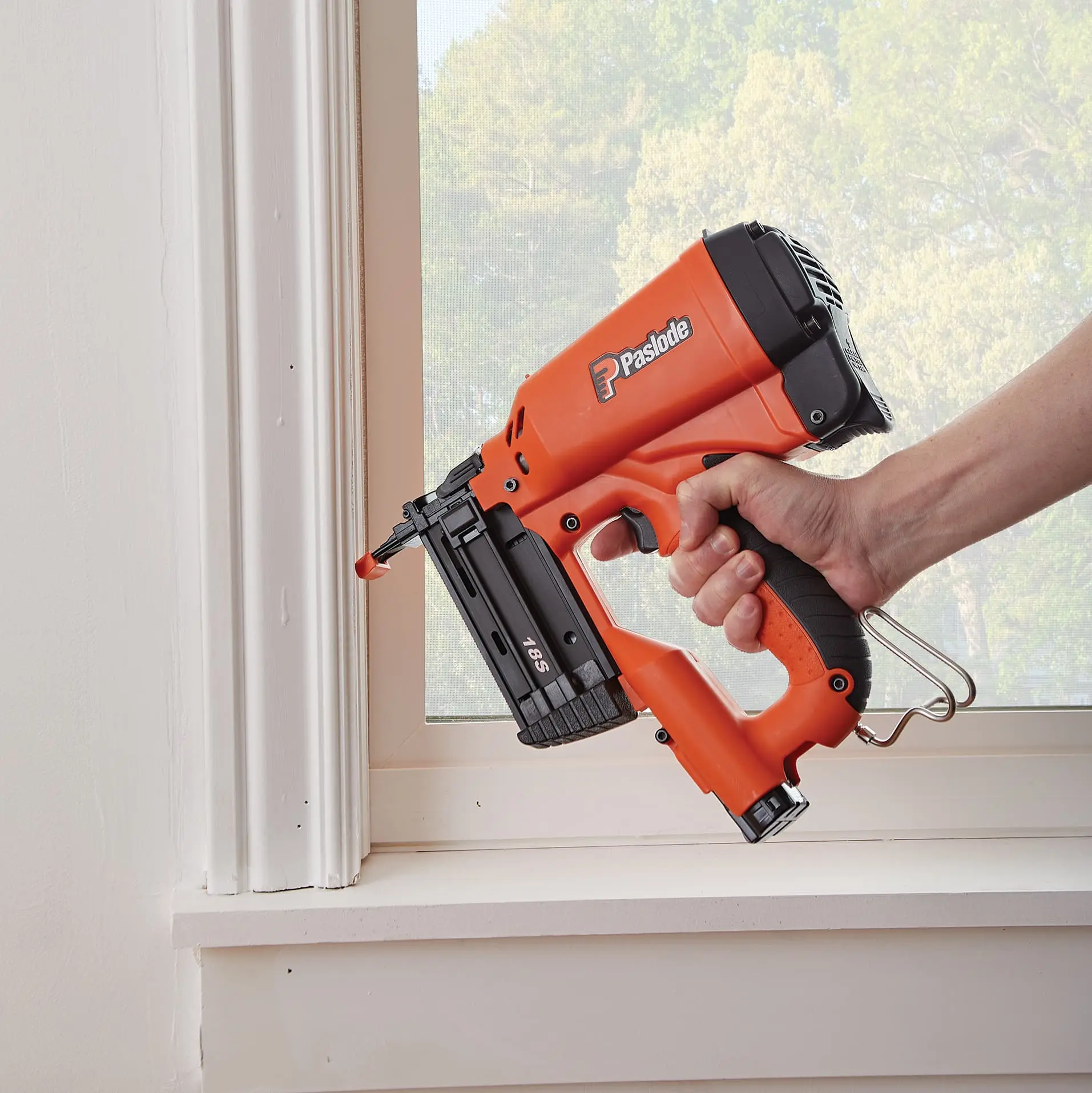 Cordless 18 Ga Brad Finish Nailer Single Strip Paslode
